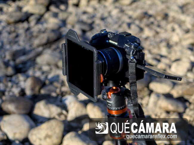 Kit con portafiltros, filtro cuadrado ND1000 y polarizador