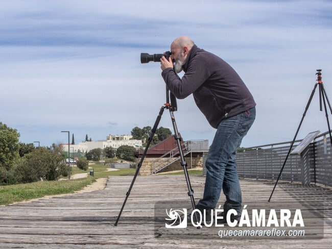 Trípode ligero de fibra de carbono SA254C4