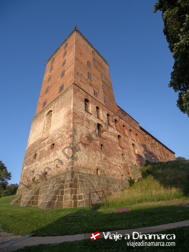 Composición a tres puntos de fuga - Castillo de Kolding
