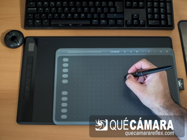 Tableta gráfica Huion Inspiroy Giano - comparativa con HS611
